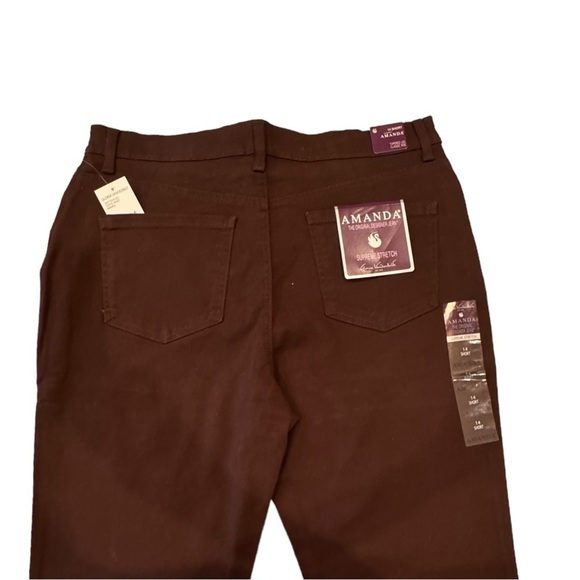 NWT Gloria Vanderbilt Amanda Size 14P Coffee Roast Brown Supreme Stretch Jeans - Picture 2 of 6